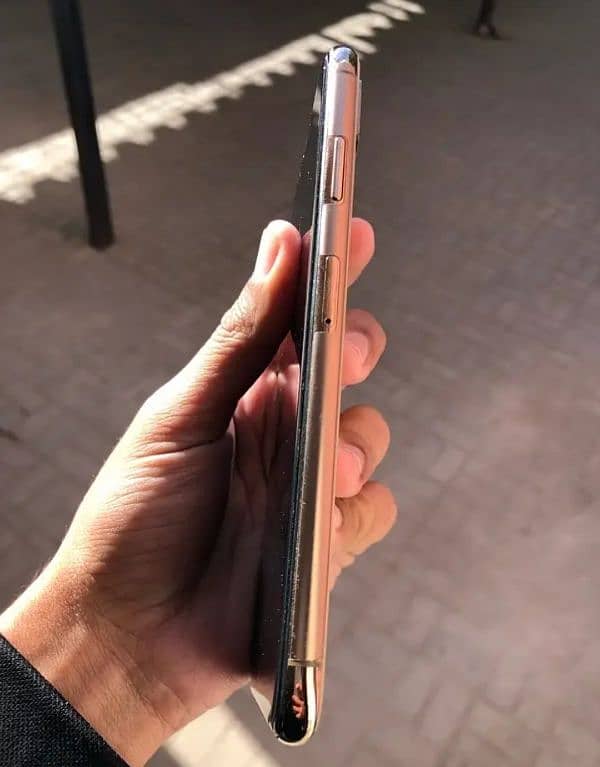 IPHONE XS OFFICIAL PTA APPROVED 1