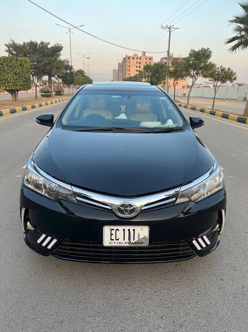 Toyota Altis Grande 2015 0