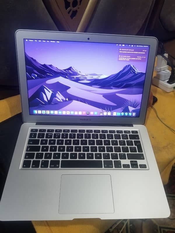 MacBook Air 8gb ram 128gb ddr 3 0