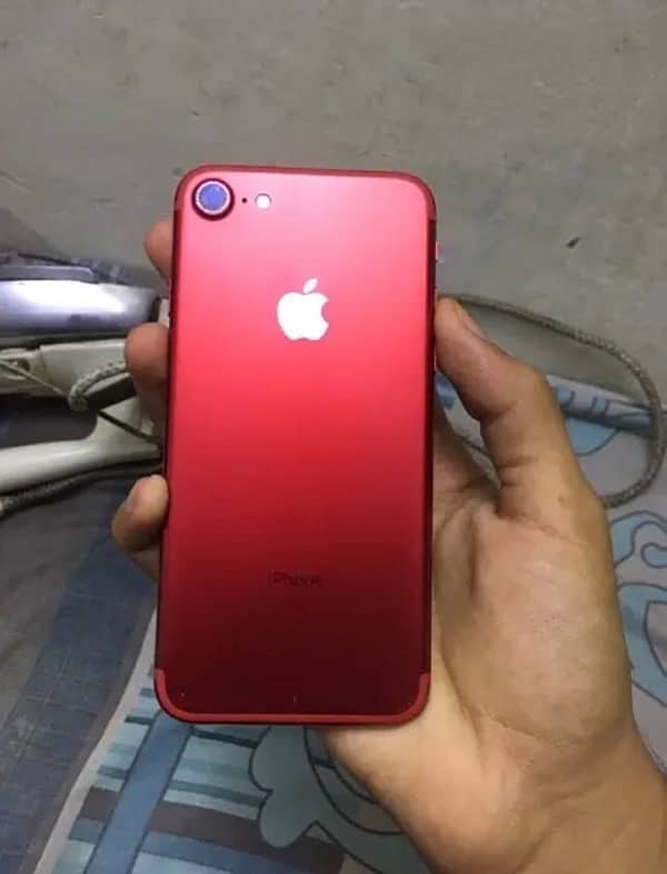 iPhone 7 128Gb official approved with original box red edition 0