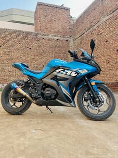 heavy bike 250 cc 10/9 condition