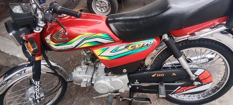 Honda cd 70 2023 model net and calen 3