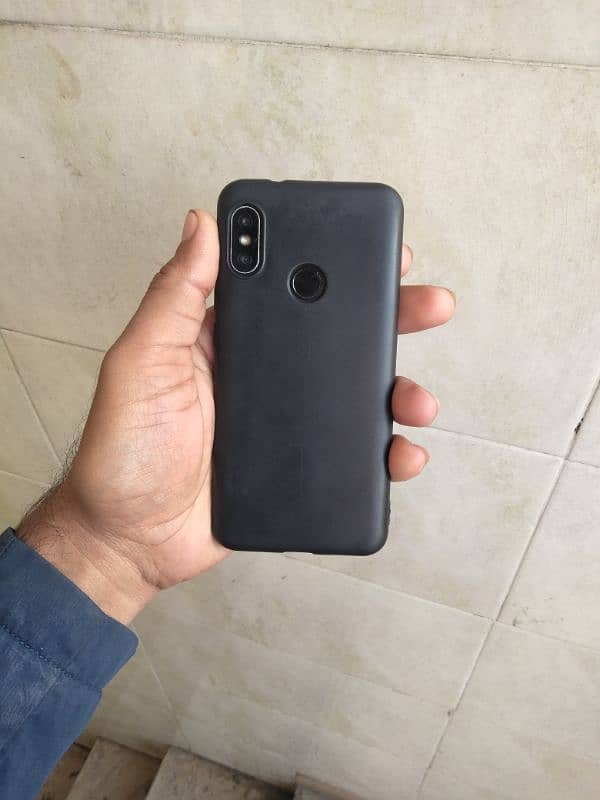 Mi A2 lite 4gb 64gb pta approved official dual sim 0