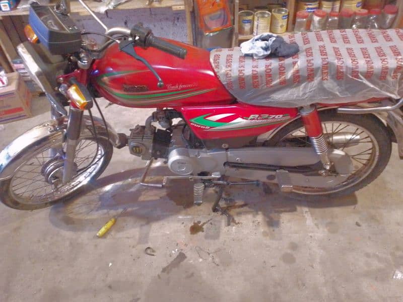 road price bike new condition 4