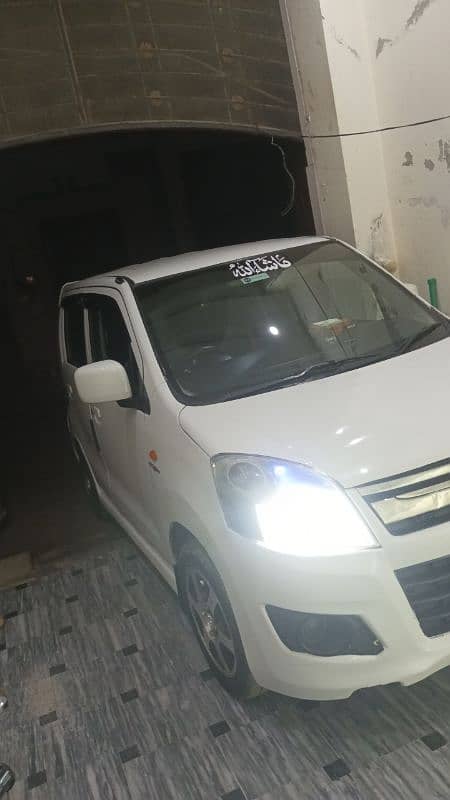 Suzuki Wagon R 2018 7