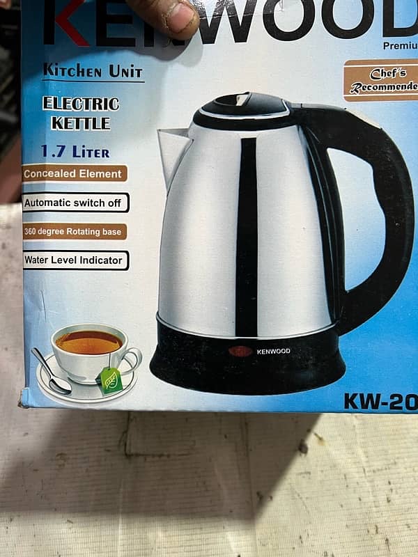 electric kettle brand new 0