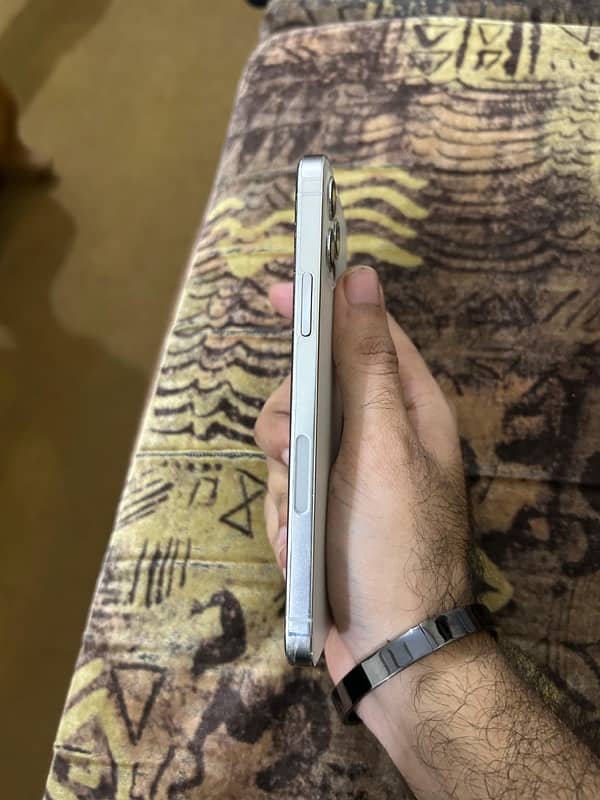 iphone 12 pro white color 0