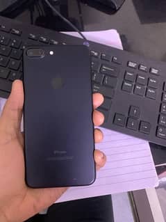 iphone 7plus in good condition