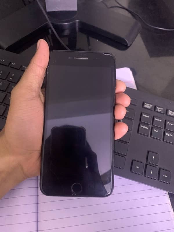 iphone 7plus in good condition 4