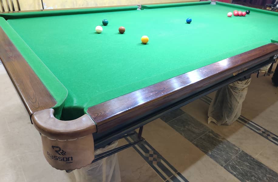 SNOOKER TABLE FOR SALE Size 5×10 / POOL TABLE / Snooker / Billiards / 1