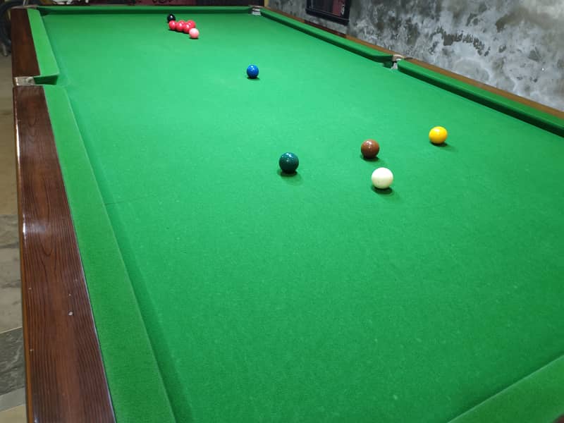 SNOOKER TABLE FOR SALE Size 5×10 / POOL TABLE / Snooker / Billiards / 6