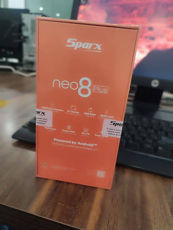 sparx neo 8 plus   4+64 champagne gold 1