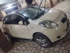 Toyota Vitz 2005