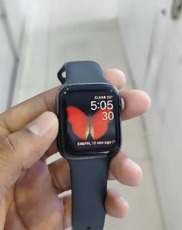 Apple series 4 3