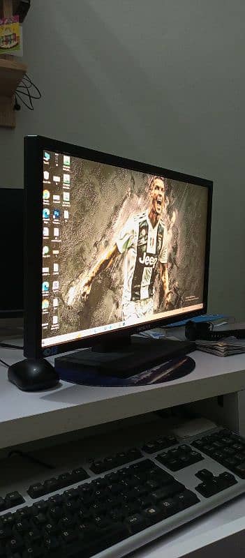 Samsung 21 inch monitor 0