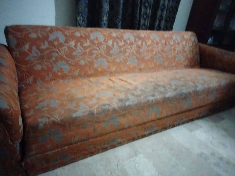 sofa 4 seater 1