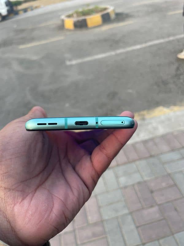 ONEPLUS 8T DEVICE FOR SALE 1