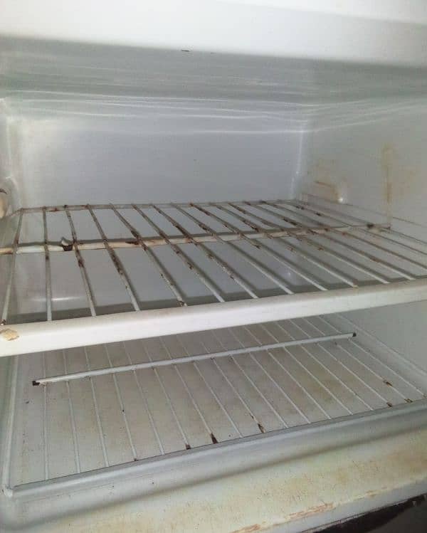 Haire Fridge for sale 1