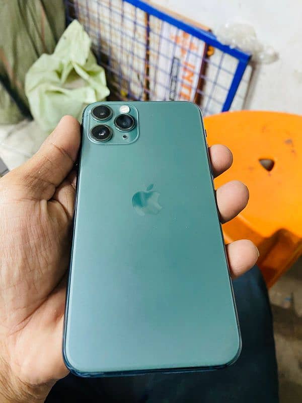 Iphone 11 pro Non PTA 5