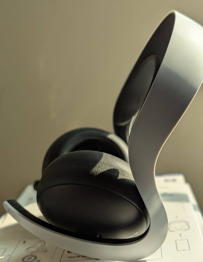 PlayStation Pulse Elite Wireless Headset/Headphone 4