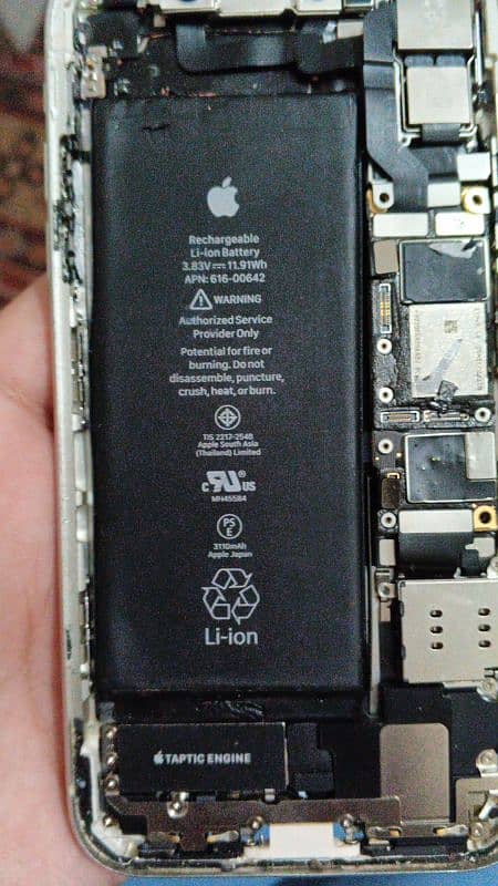 iphone 11 original battery or cameras 2