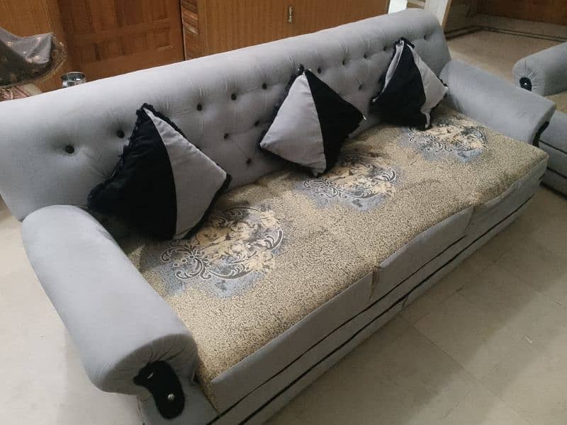 Luxury Sofa Set for Sale 2