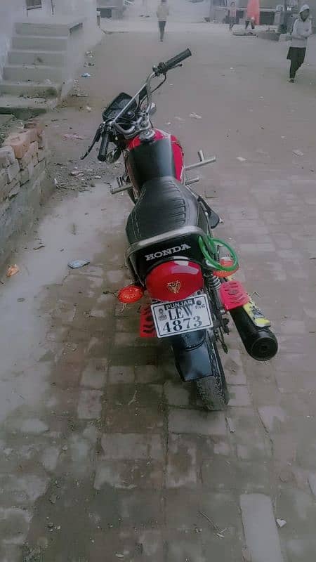 Honda 125 for sale 2014 model 8