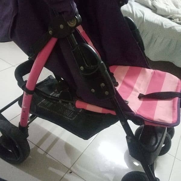 Junior's Pram 1