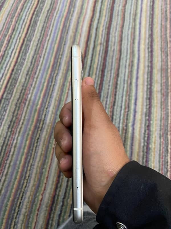 Iphone 11 PTA Approved 1