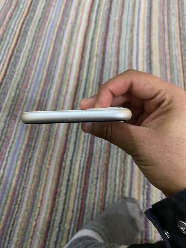 Iphone 11 PTA Approved 2