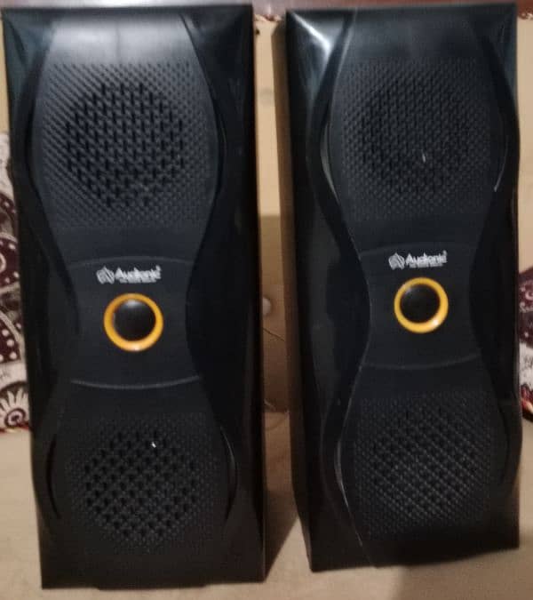 Audionic flex F600 10by10 condition 2