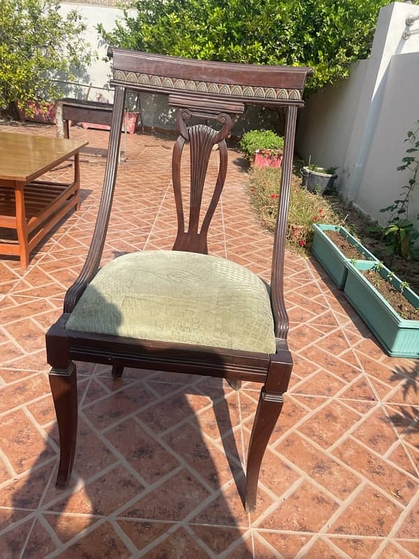 dining table six chairs and kids bed 1