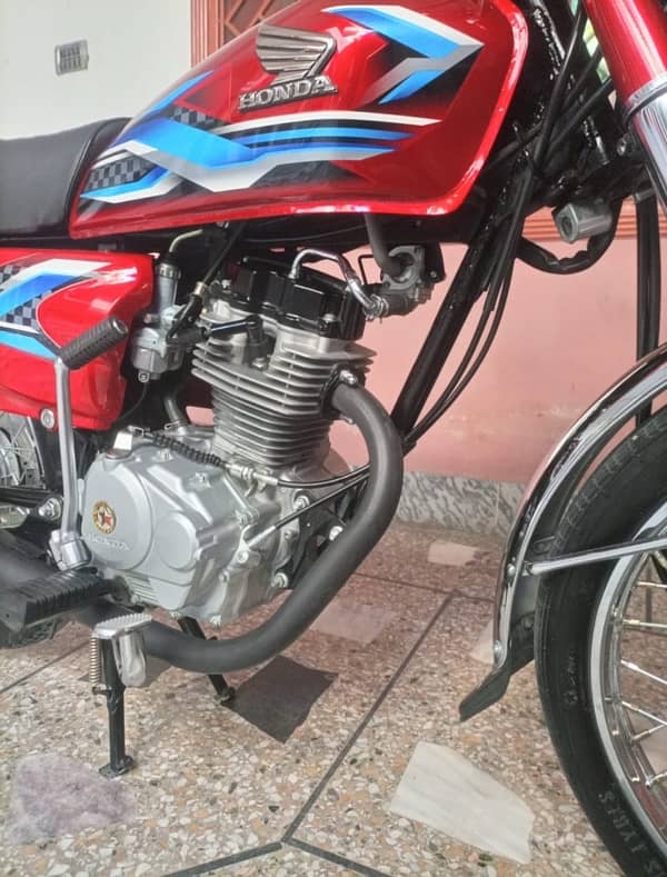 honda 125 2024 3