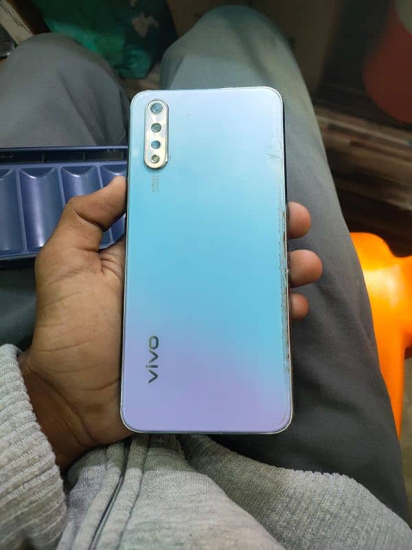 Vivo s1 1