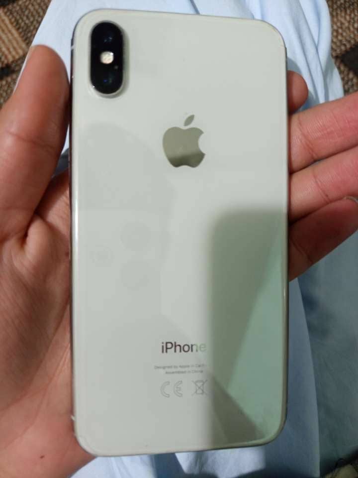 iPhone X 3