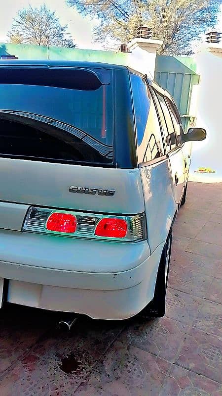 Suzuki Cultus 2015 1