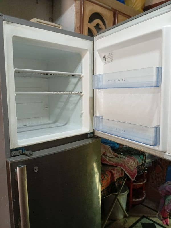 Electrolux fridge 1