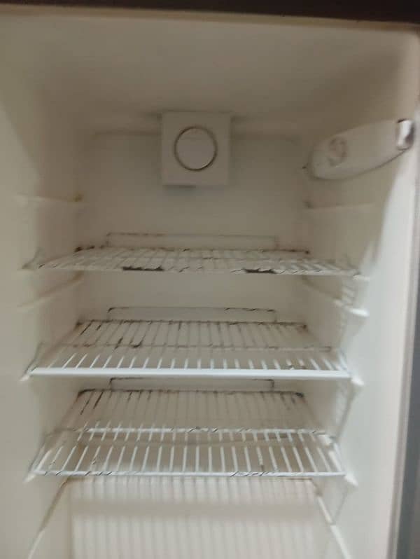 Electrolux fridge 7