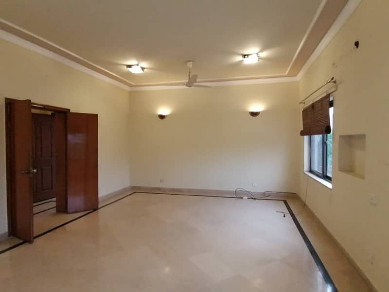 DHA 1 Kanal Wonderful Upper Portion With Separate Gate For Rent In Phase 2 0