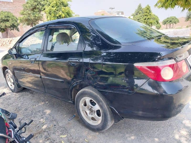 Honda City IDSI 2006 5