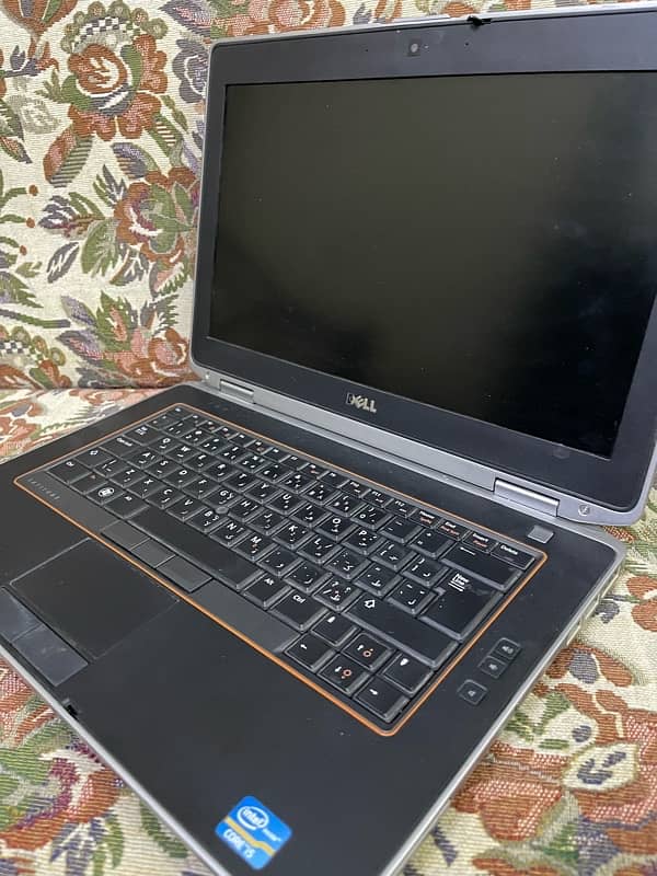 Dell Laptop 0