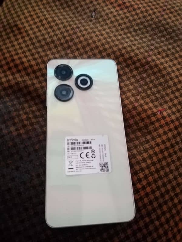 infinix smart 8 (4+4 64gb) 1