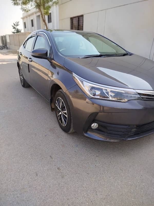 Toyota Corolla GLI 2018 Automatic 1