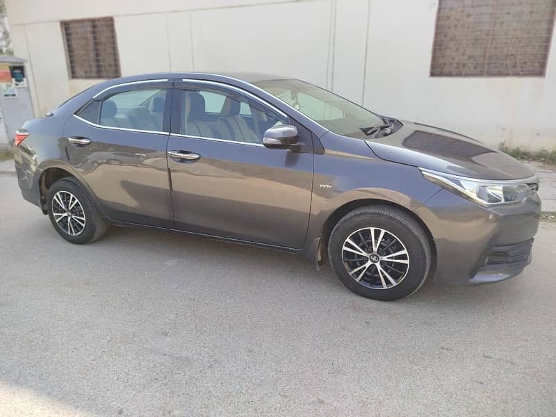 Toyota Corolla GLI 2018 Automatic 3