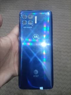 Motorola One 5G UW