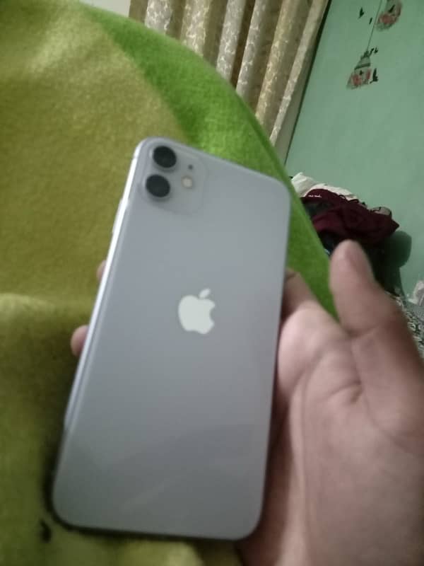 iPhone 11 64 Gb JV 1