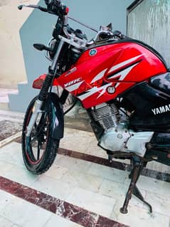 ybr 125G 2016