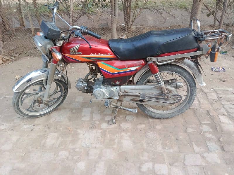 03052526348 Honda CD70 2011 model 1