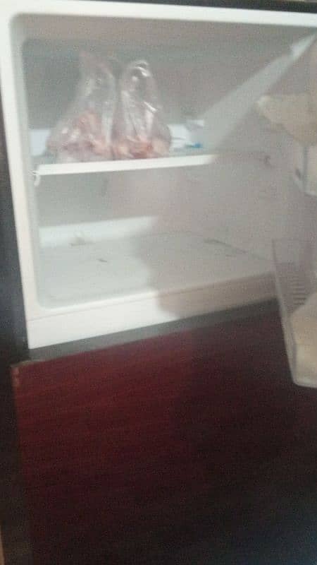 Dawlance glass door fridge full size argent sale 1