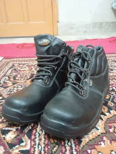 original UAE imported Safety boots